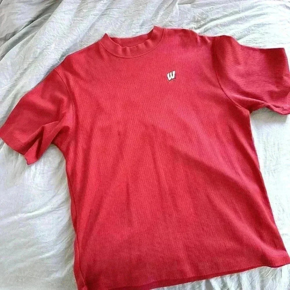 Wisconsin Badgers Cutter Buck Red Mock Neck Shirt Short Sleeve University XL Men - Picture 11 of 12